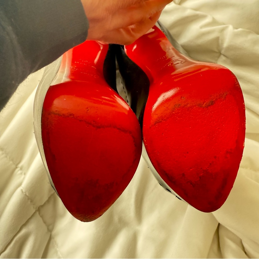 Christian Louboutin heels 36.5 - Picture 15 of 16